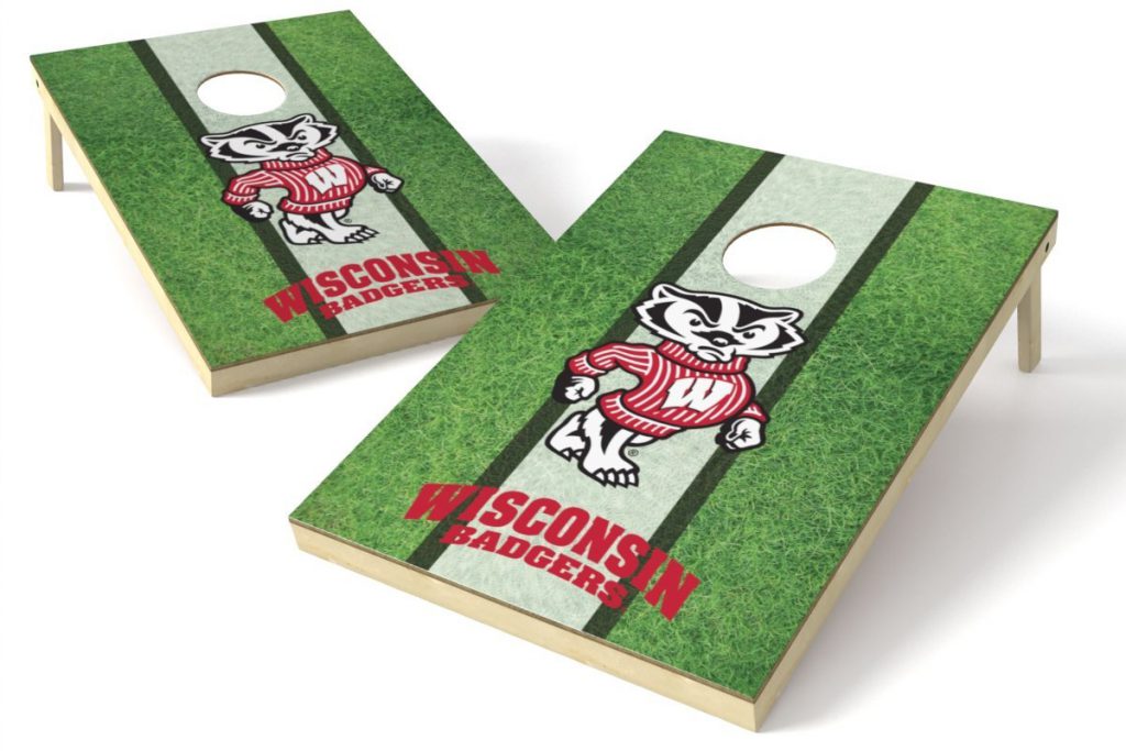 Grass cornhole badgers football